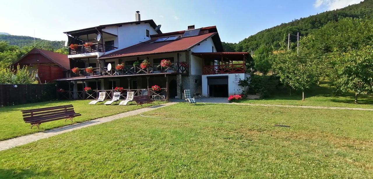 Cabana Poiana Galdei Buitenkant foto