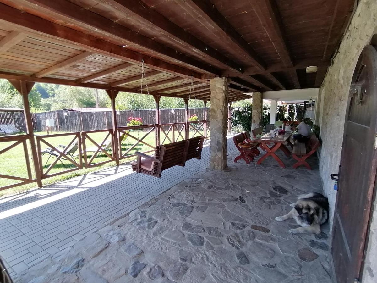 Cabana Poiana Galdei Buitenkant foto