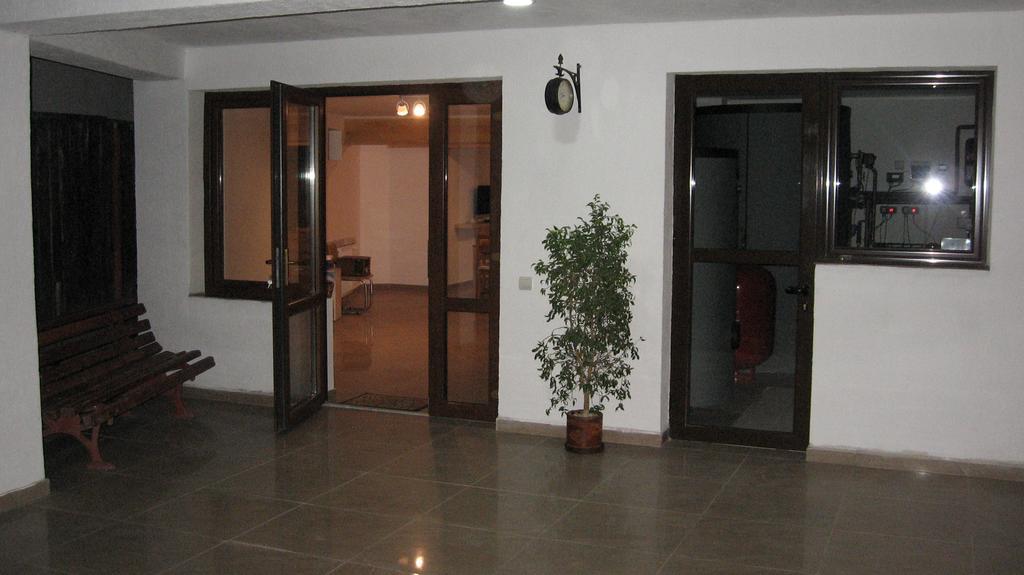 Cabana Poiana Galdei Buitenkant foto